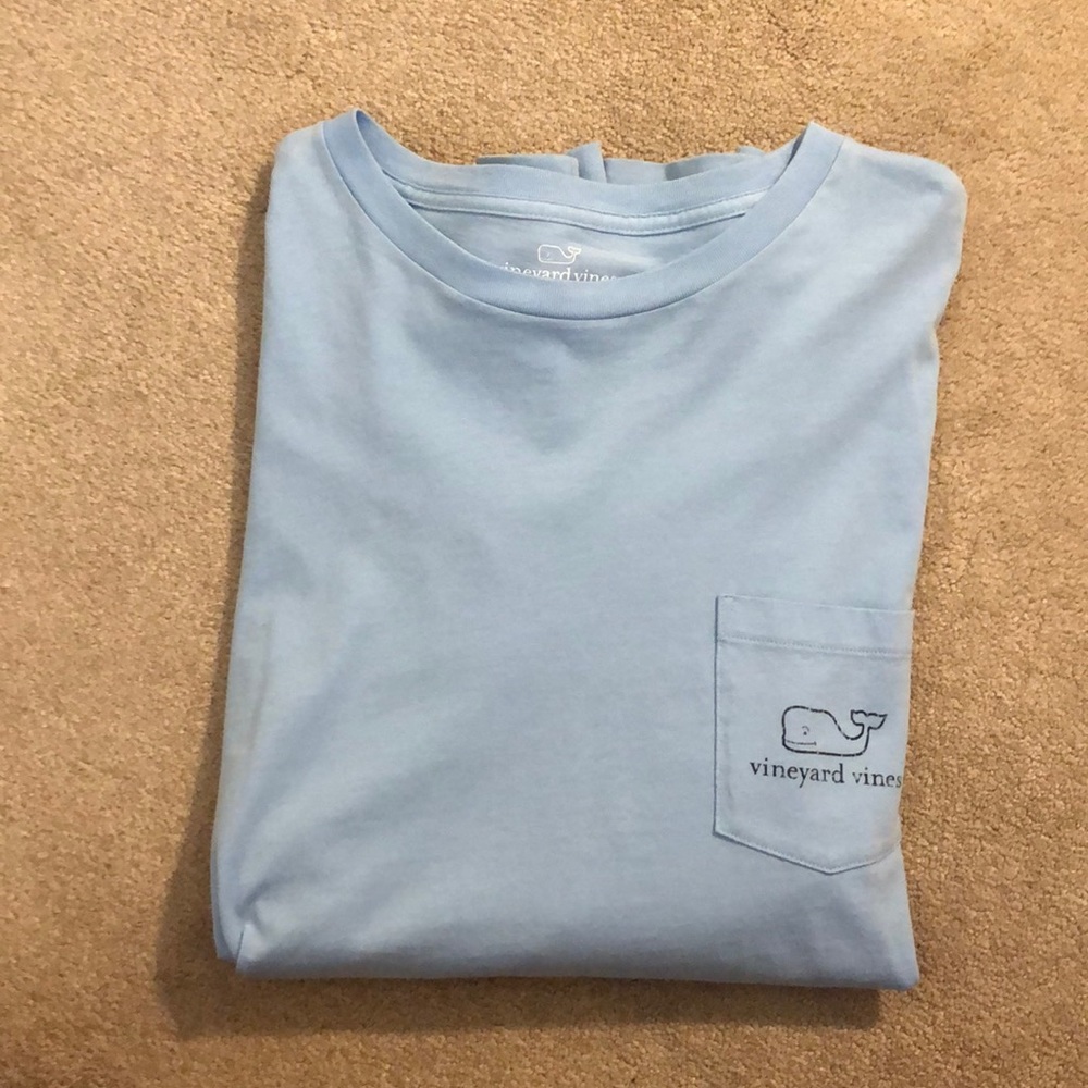 Vineyard vines shirt